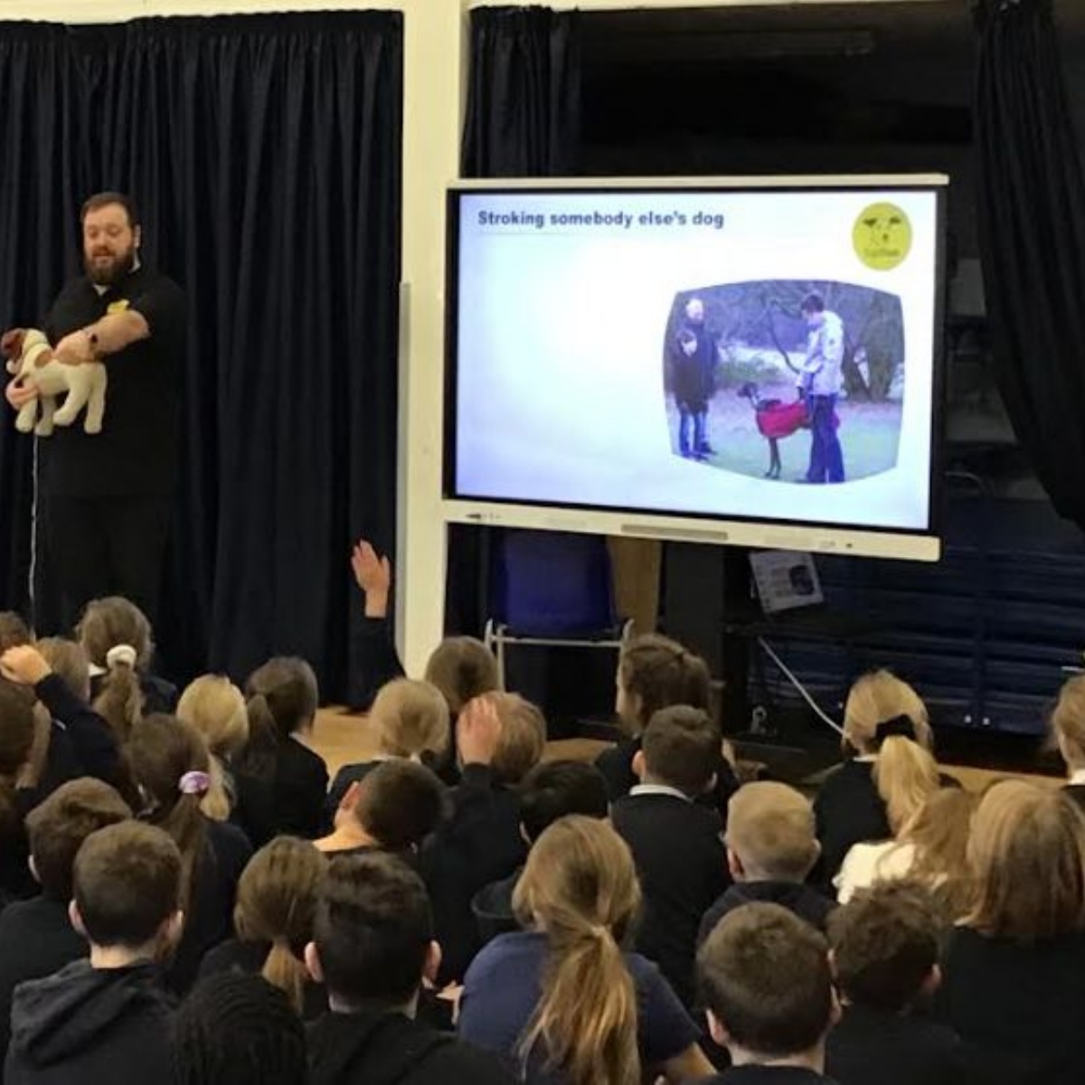 Knebworth Primary and Nursery School Dogs Trust Visit